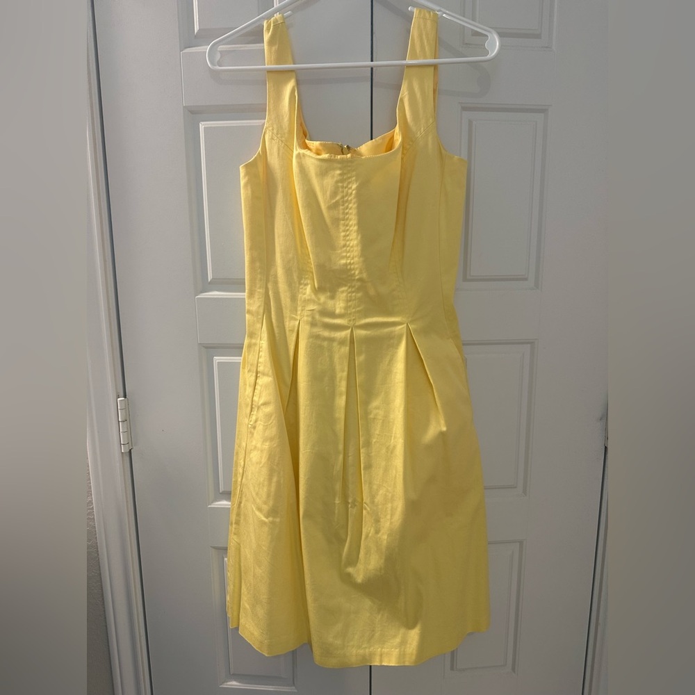 Nine West yellow knee length dress, sleeveless with square neck, size 8
